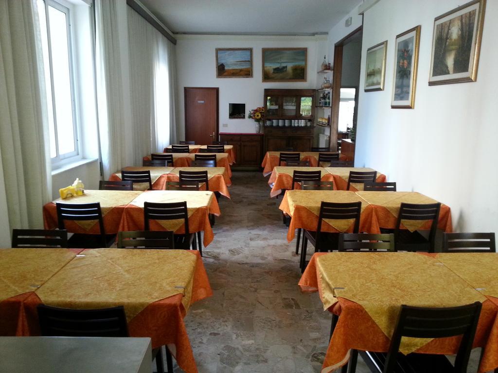Hotel Margot Lido di Camaiore Esterno foto