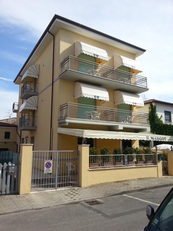 Hotel Margot Lido di Camaiore Esterno foto
