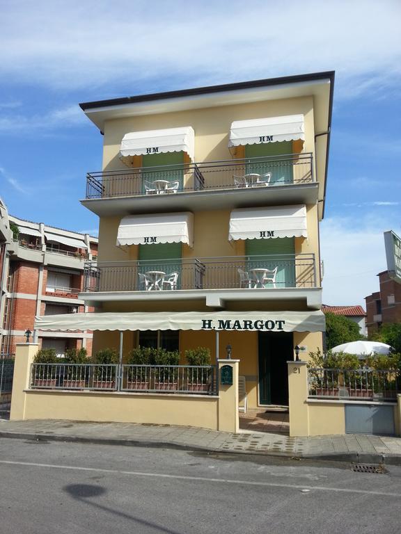Hotel Margot Lido di Camaiore Esterno foto