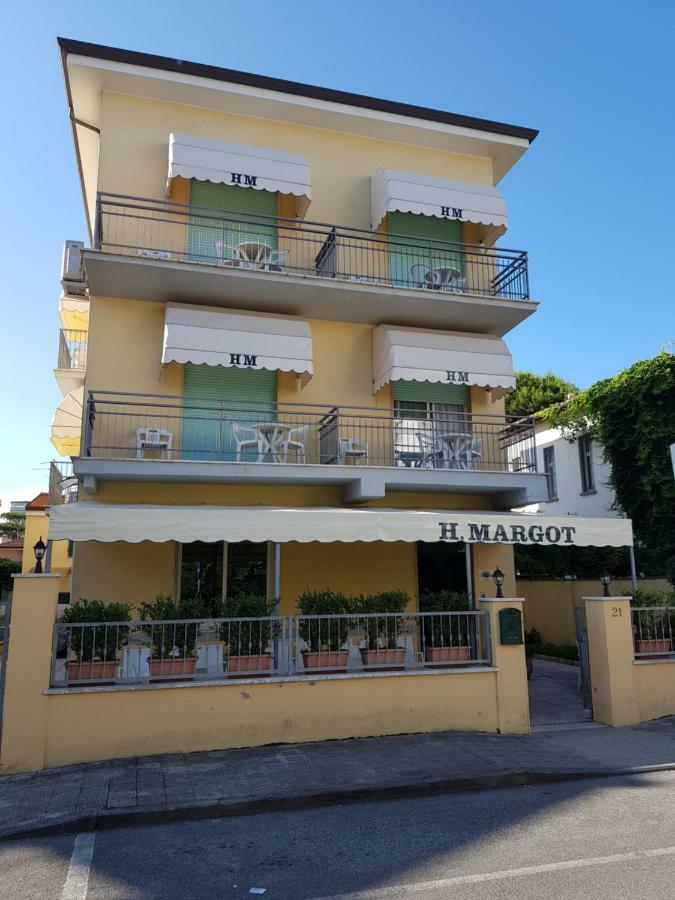 Hotel Margot Lido di Camaiore Esterno foto