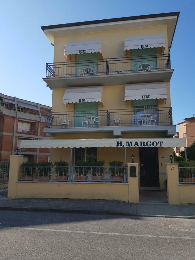 Hotel Margot Lido di Camaiore Esterno foto